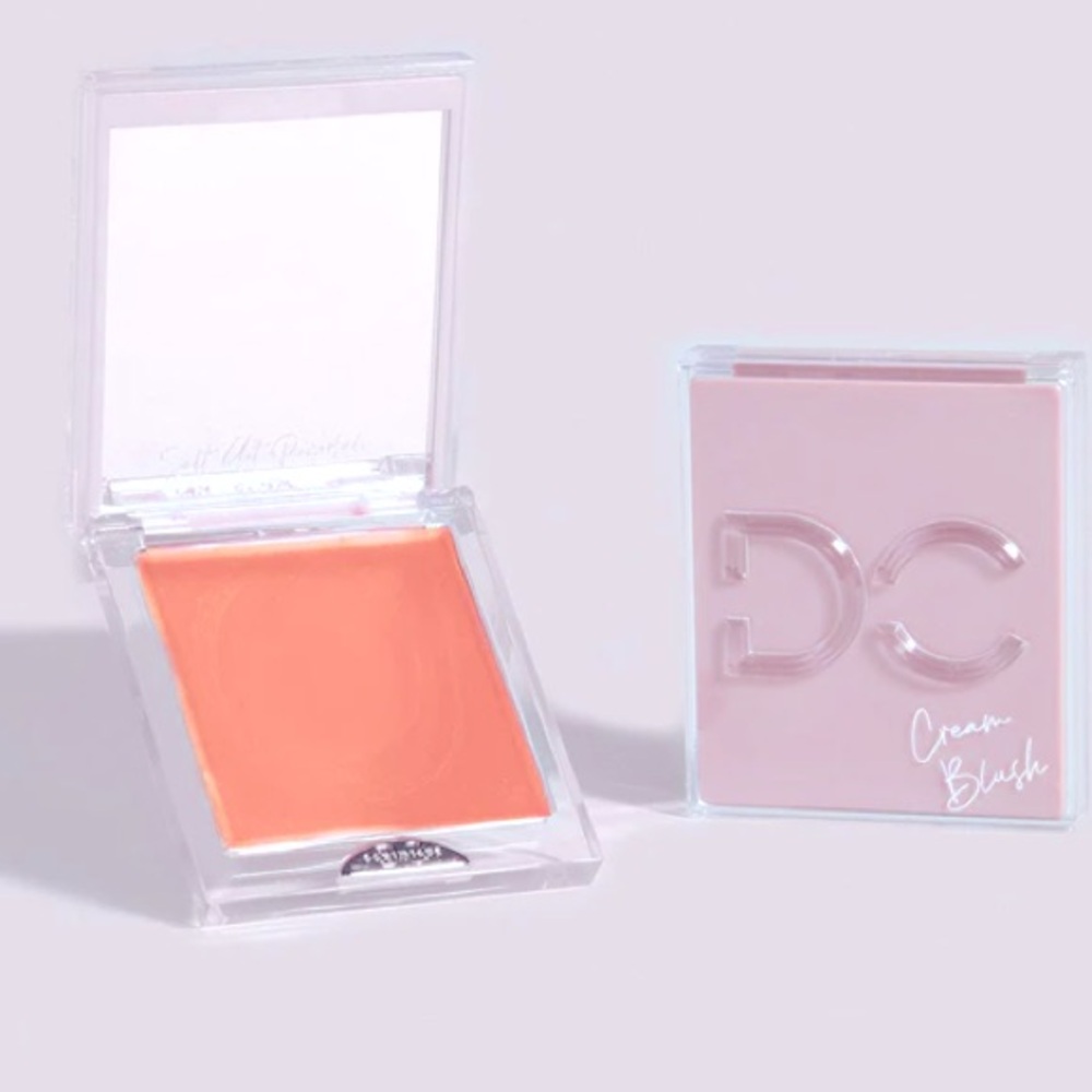 Blush + free sample